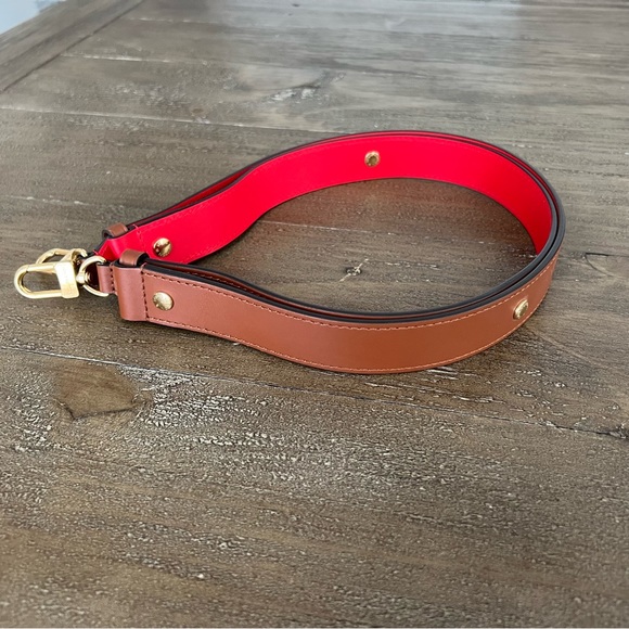 Authentic Louis Vuitton Adjustable VAUGIRARD strap. - Picture 6 of 7